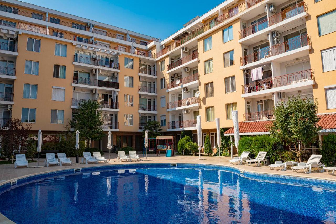 Sunny Day 1 - Menada Apartments Sunny Beach Ngoại thất bức ảnh
