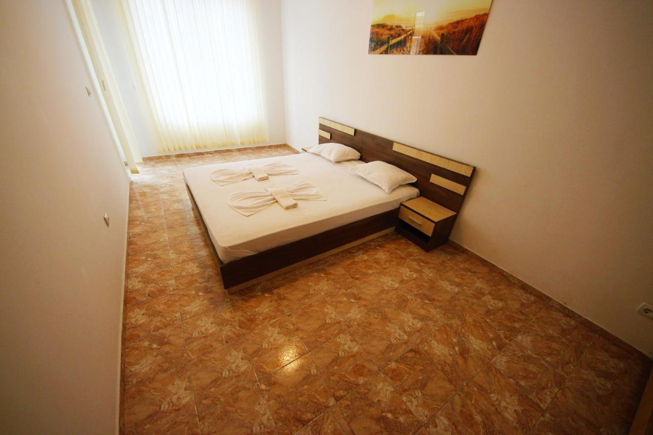 Sunny Day 1 - Menada Apartments Sunny Beach Ngoại thất bức ảnh