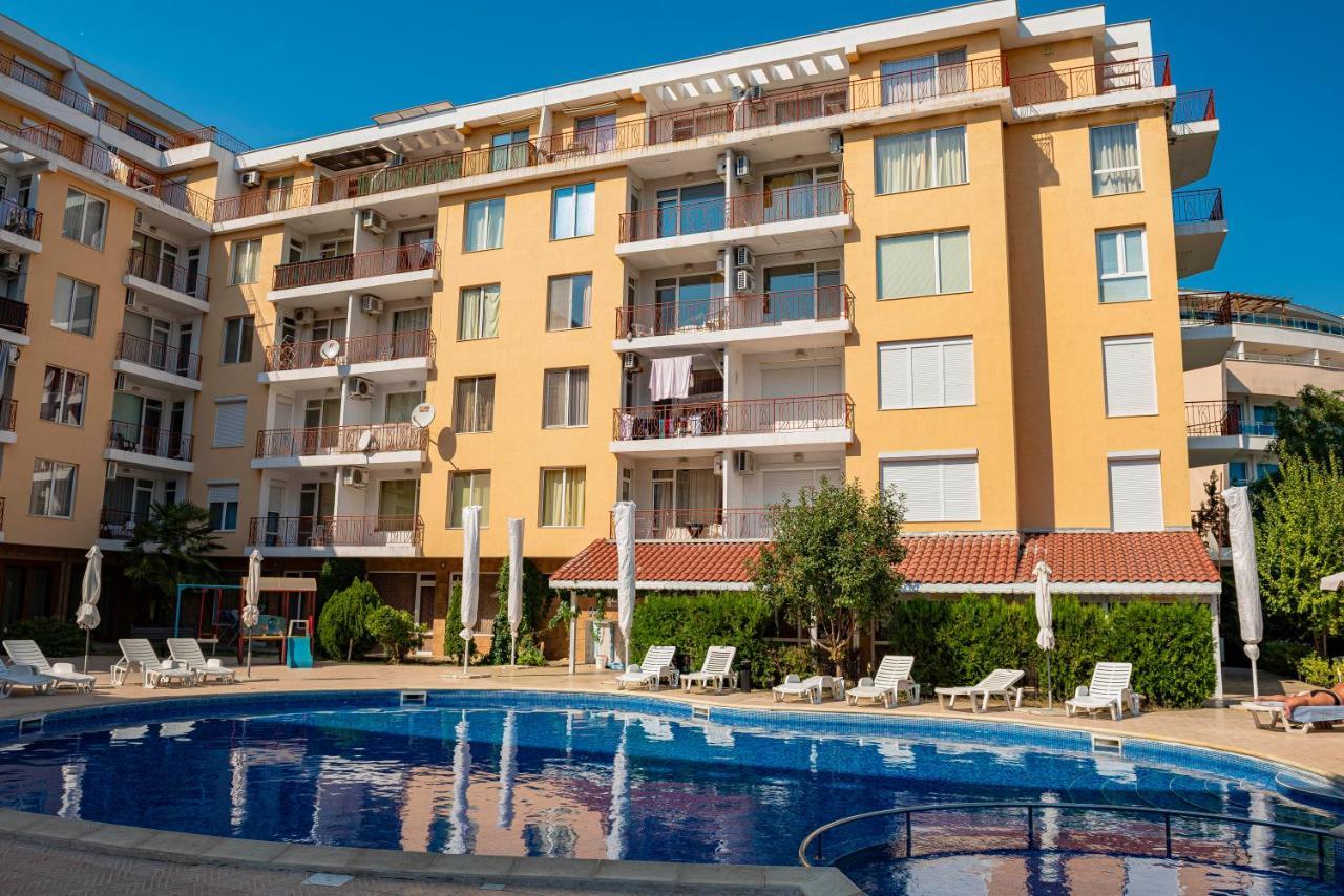 Sunny Day 1 - Menada Apartments Sunny Beach Ngoại thất bức ảnh