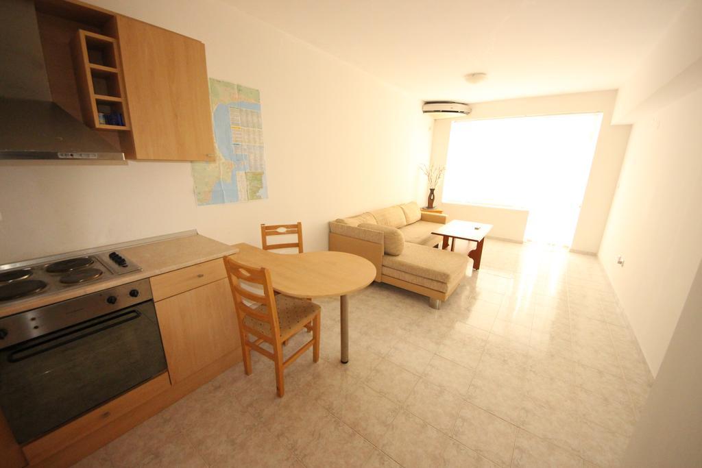 Sunny Day 1 - Menada Apartments Sunny Beach Phòng bức ảnh